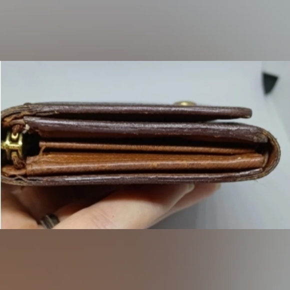 Louis Vuitton wallet - Picture 5 of 14